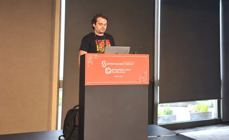 “Don’t use ‘open weight’ and ‘open source’ interchangeably”: Percona CEO on why AI terminology matters